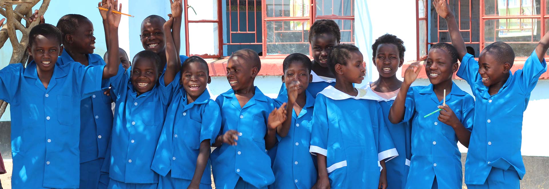 AKP Botswana Nakatindi School Children m